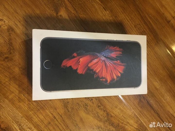 Коробка от iPhone 6s