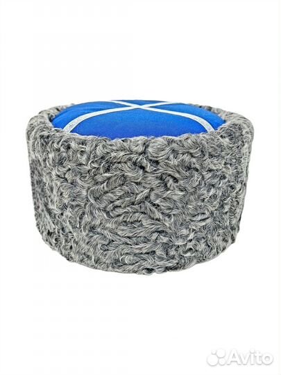 Каракулевая шапка