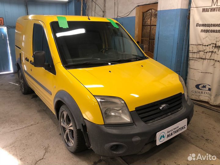 Стекло лобовое Ford Transit connect / Tourneo