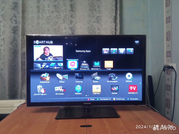 Телевизор Samsung UE40D5520
