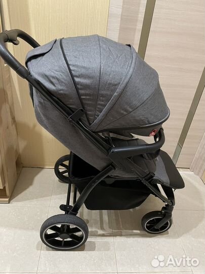Прогулочная коляска babycare