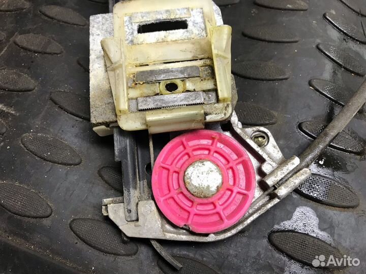 Стеклоподъемник передний правый Mercedes-Benz W220