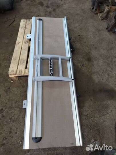 Полка спальника DAF XF 105 2008