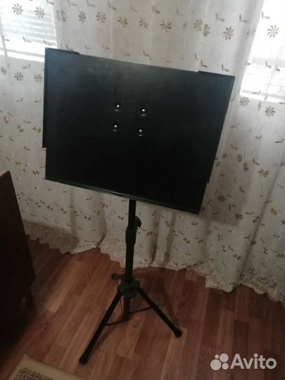 Пюпитр,подставка под ноутбук