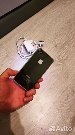iPhone 4S, 8 ГБ