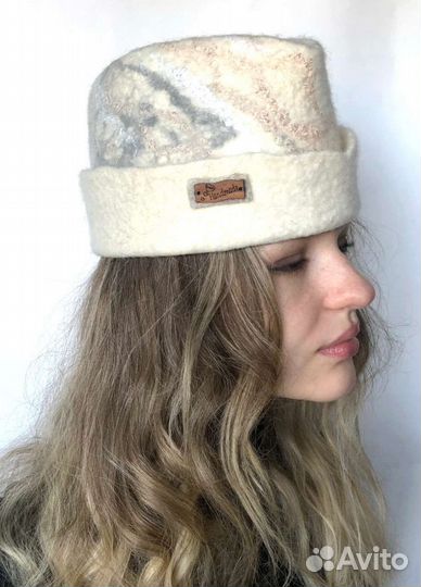 Шляпка пилотка из натуральной шерсти ручная работа
