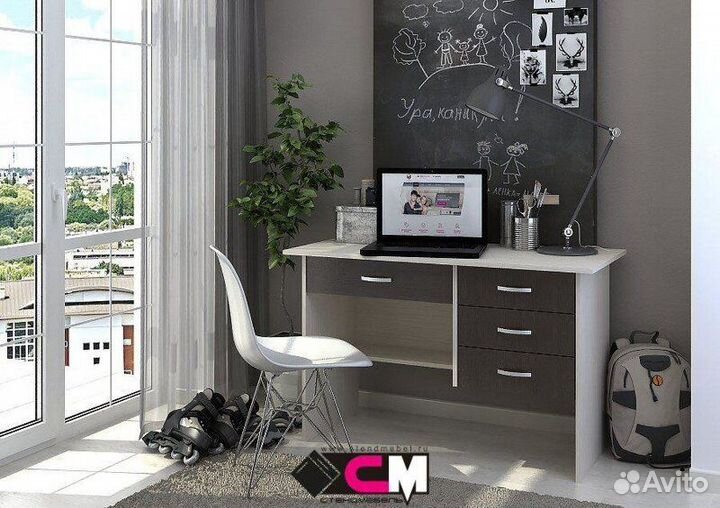 Стол письменный Сити новый