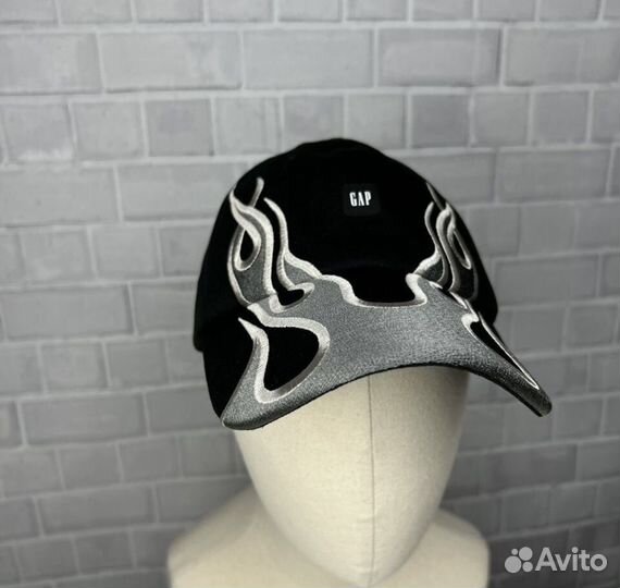 Кепка Balenciaga Gap x Yeezy оригинал