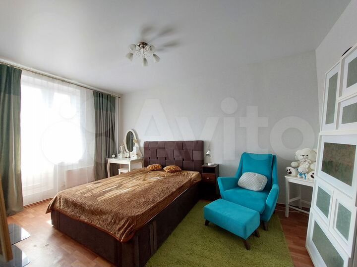 2-к. квартира, 57 м², 11/17 эт.