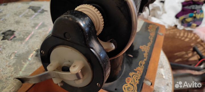 Швейная машинка бу ручная