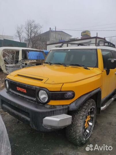 Бачок стеклоомывателя Toyota Fj Cruiser GSJ15