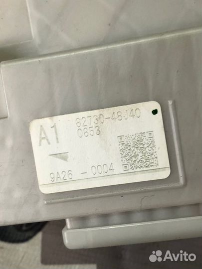 Блок предохранителей салонный Lexus Rx 350