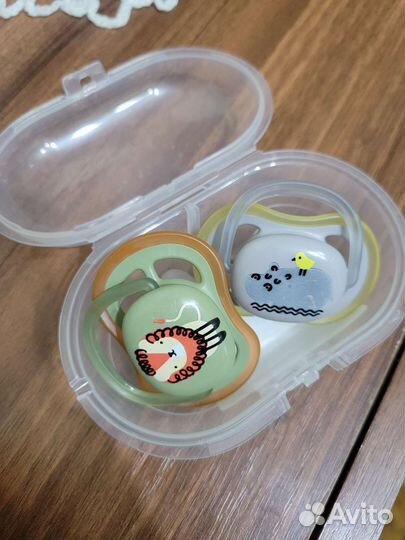 Пустышки Philips avent 6-18 мес