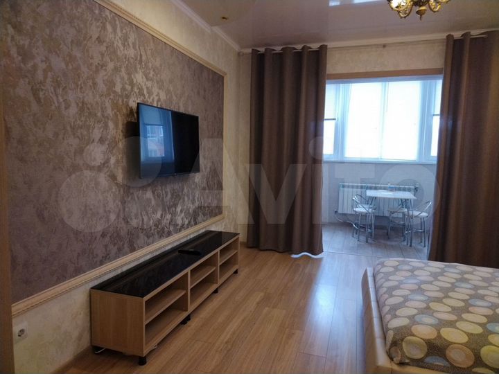 Квартира-студия, 33 м², 8/17 эт.