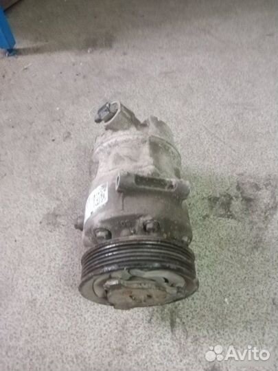 Компрессор кондиционера Skoda Rapid 2015