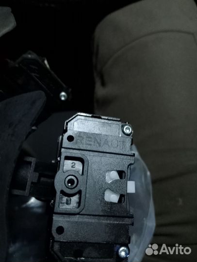 Подрулевой переключатель левый ваз largus