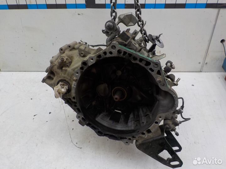 Б/У кпп механическая (MT) Toyota Auris 2006