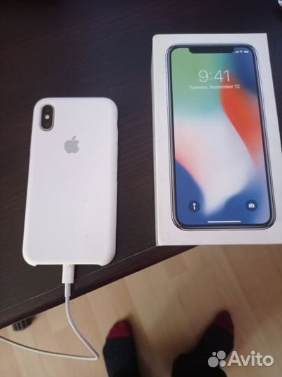 iPhone X, 256 ГБ