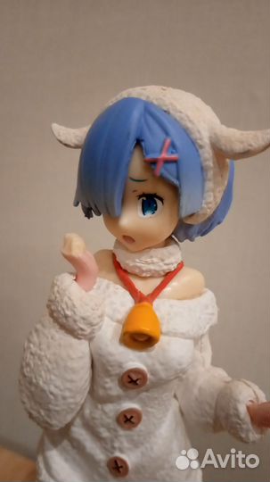 Аниме фигурка рем