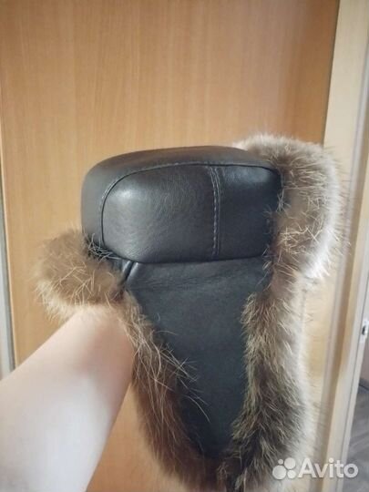Шапка ушанка меховая,коженная