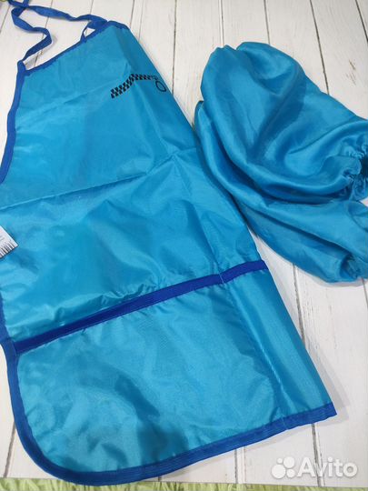 Фартук и нарукавники для занятий творчеством новые