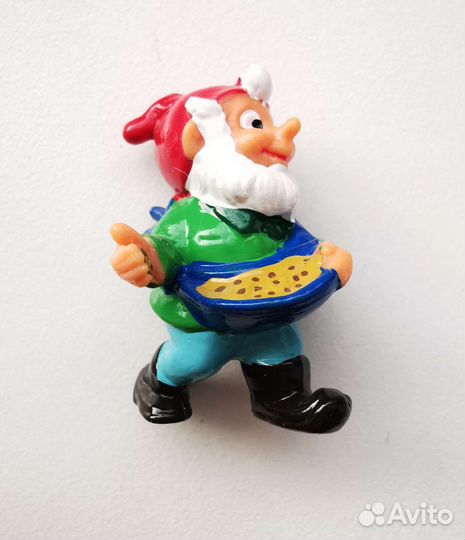 Киндер 90е(лунатики, динозавры, гномы)