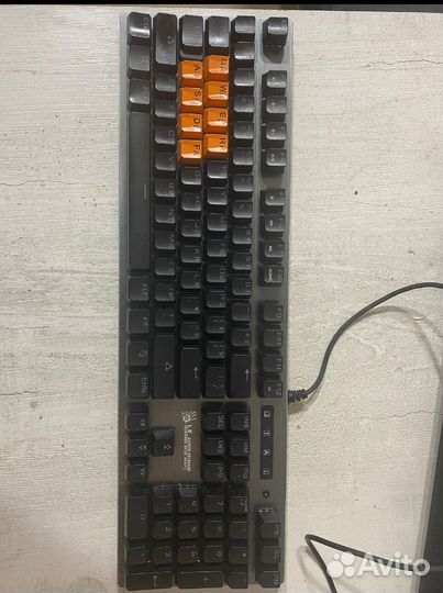 Игровая клавиатура