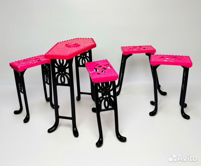 Мебель для кукол monster high б/у