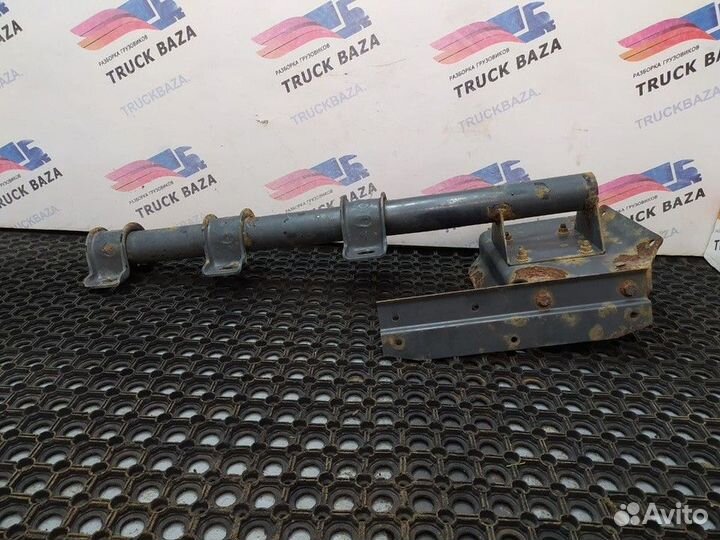 41270064 Кронштейн подножки левый Iveco Stralis