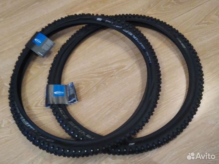 Покрышки 2 шт Schwalbe Ice Spiker Pro 26х2.1 новые