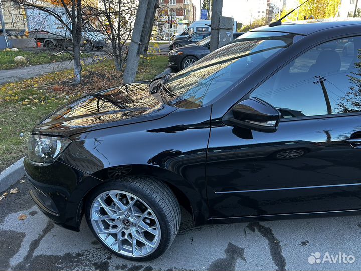 LADA Granta 1.6 МТ, 2023, 11 700 км