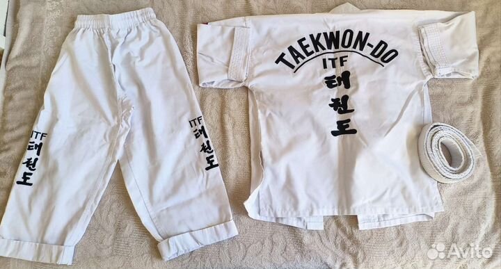 Добок для тхэквондо 130 ITF