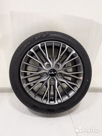 Новые Kia Cerato Restyling, Pirelli 225/45 R17