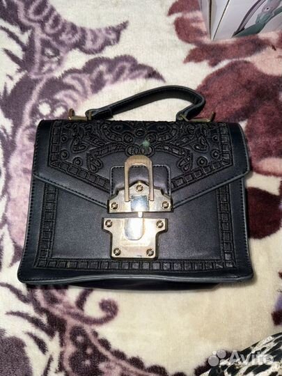 Сумка маленькая черная