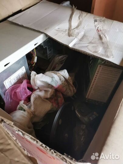 Монитор Philips