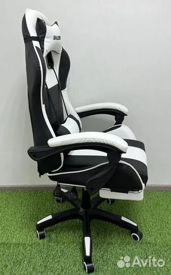 Компьютерное игровое кресло геймерское с массажем