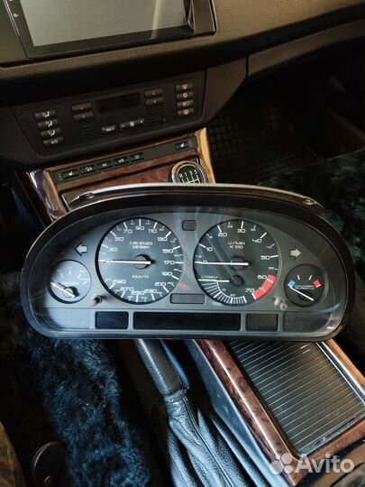 Приборка М5 Е39 М8-enzo design