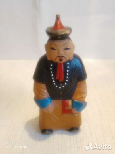 Статуэтки буддийские