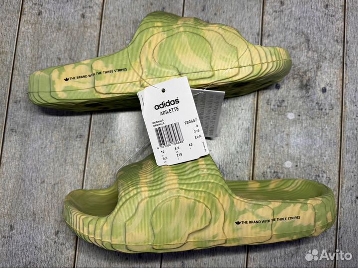 Тапочки Adidas adilette (Шлепанцы adidas adilette