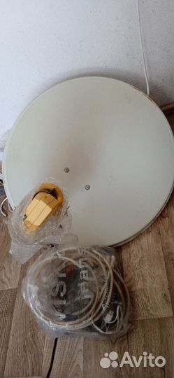 Спутниковая тарелка