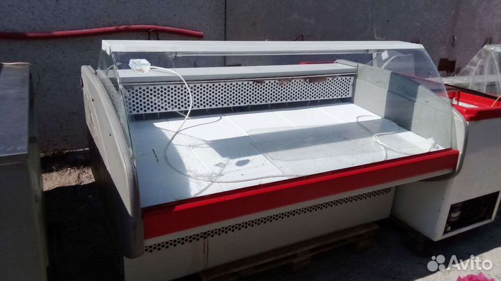 Холодильная витрина бу