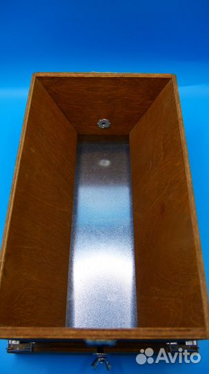 Кормушка для птицы двусторонняя