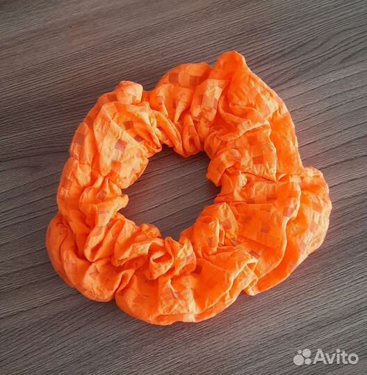 Резинка для волос ручной работы