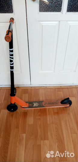 Самокат трюковой