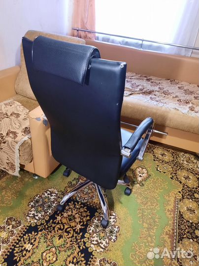 Компьютерное кресло алвест AV 134 сн