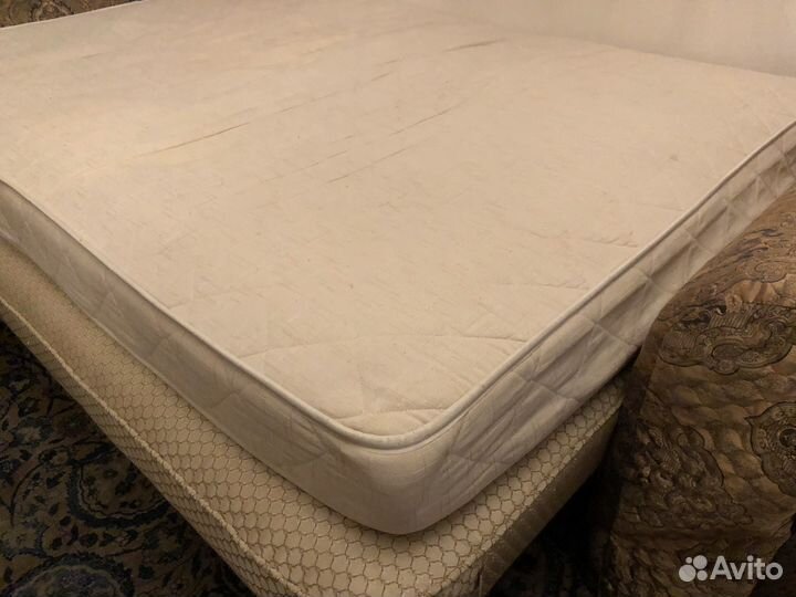 Матрас пружинный 160х200