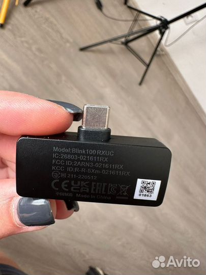 Микрофон для смартфона Saramonik Blink 100