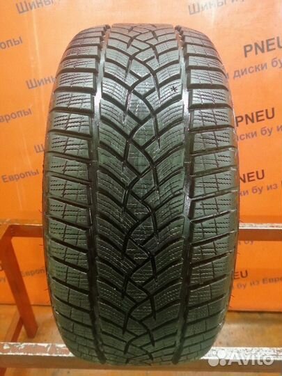 Goodyear UltraGrip Performance Gen-1 215/45 R16