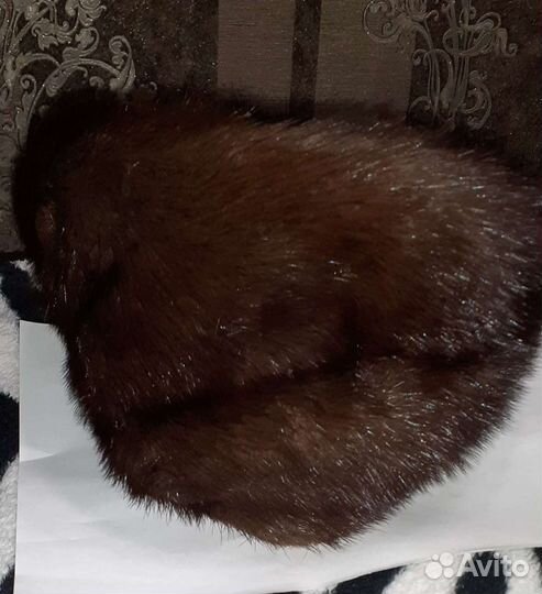 Женская шапка