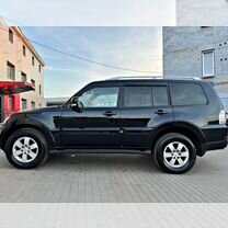 Mitsubishi Pajero 3.2 AT, 2009, 210 000 км, с пробегом, цена 1 699 000 руб.